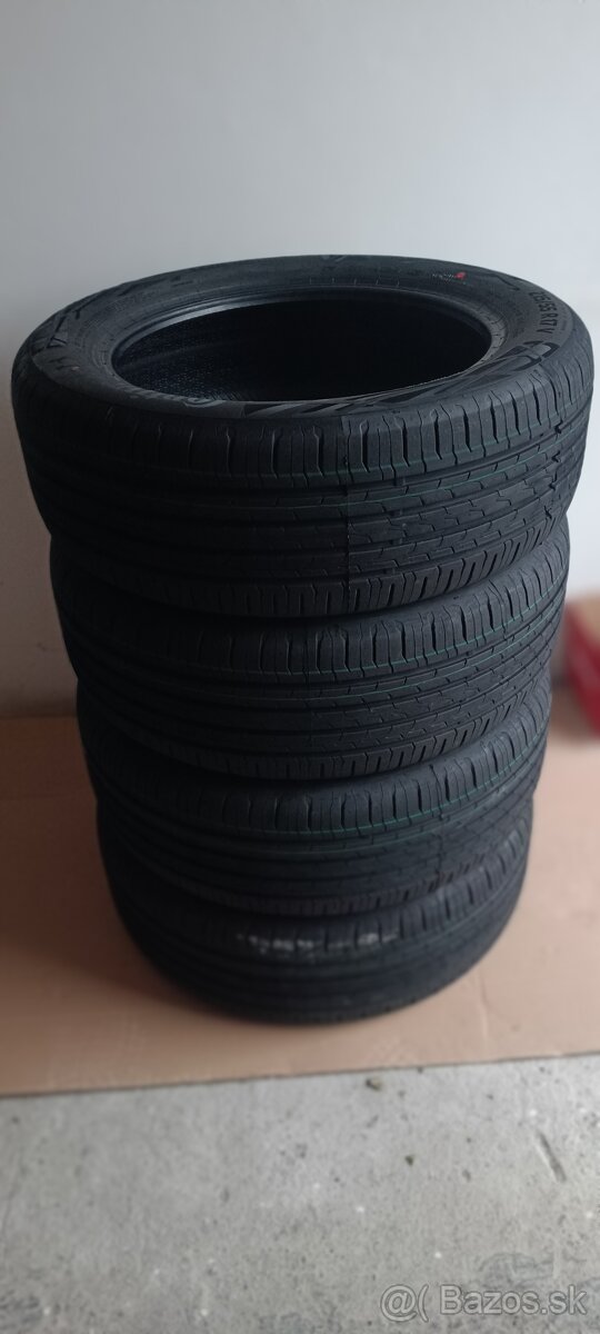 Continental Ecocontact 6 215/55/R 17 V