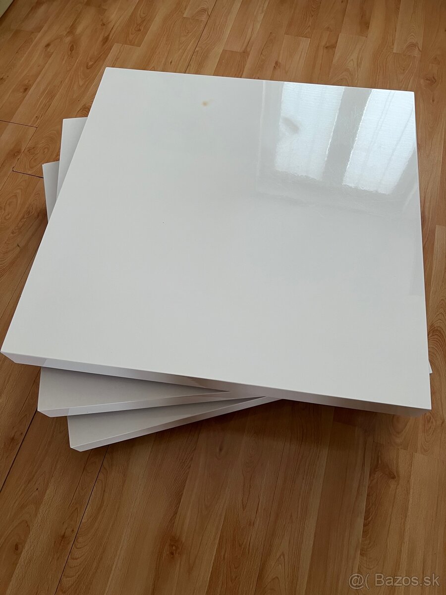 Konferenčný stolík