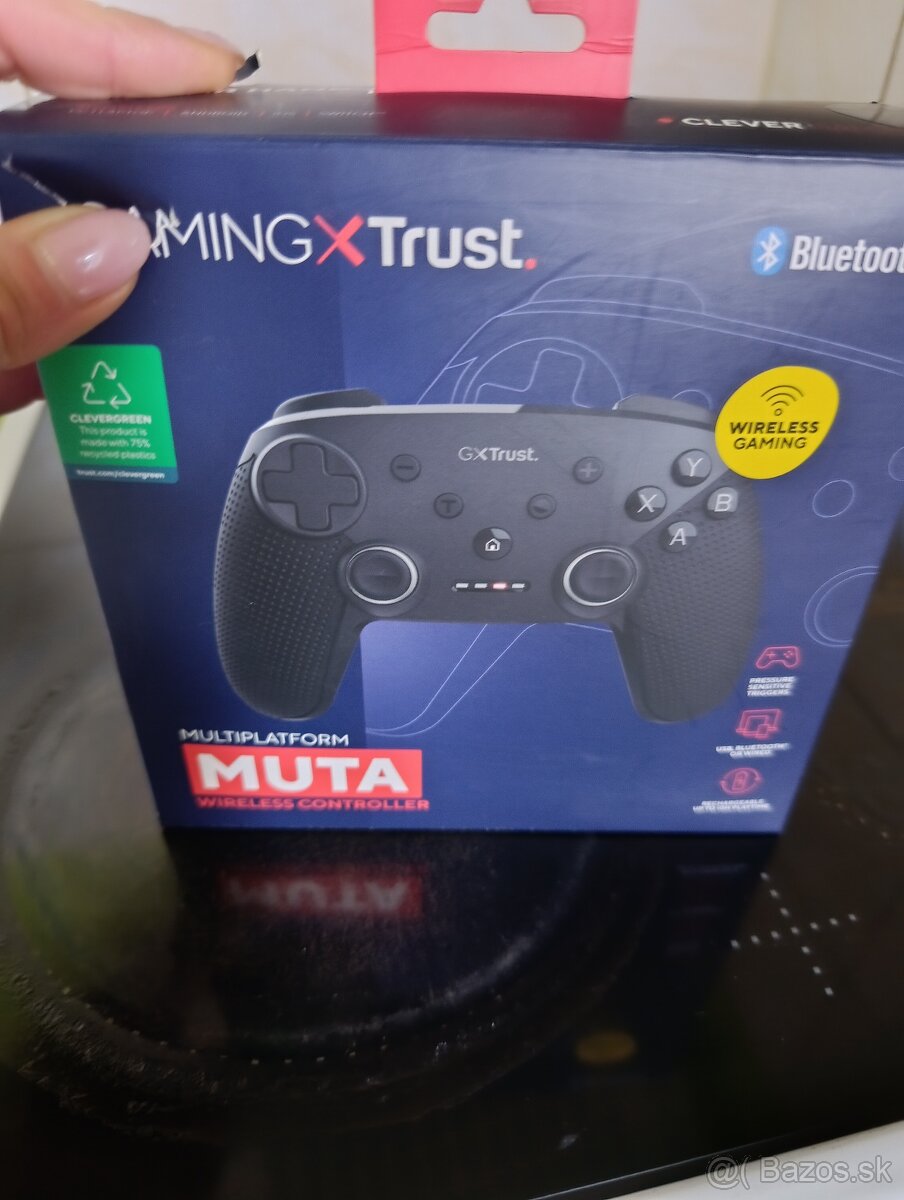 Joistick Gaming x trust - multiplatform wireles controller