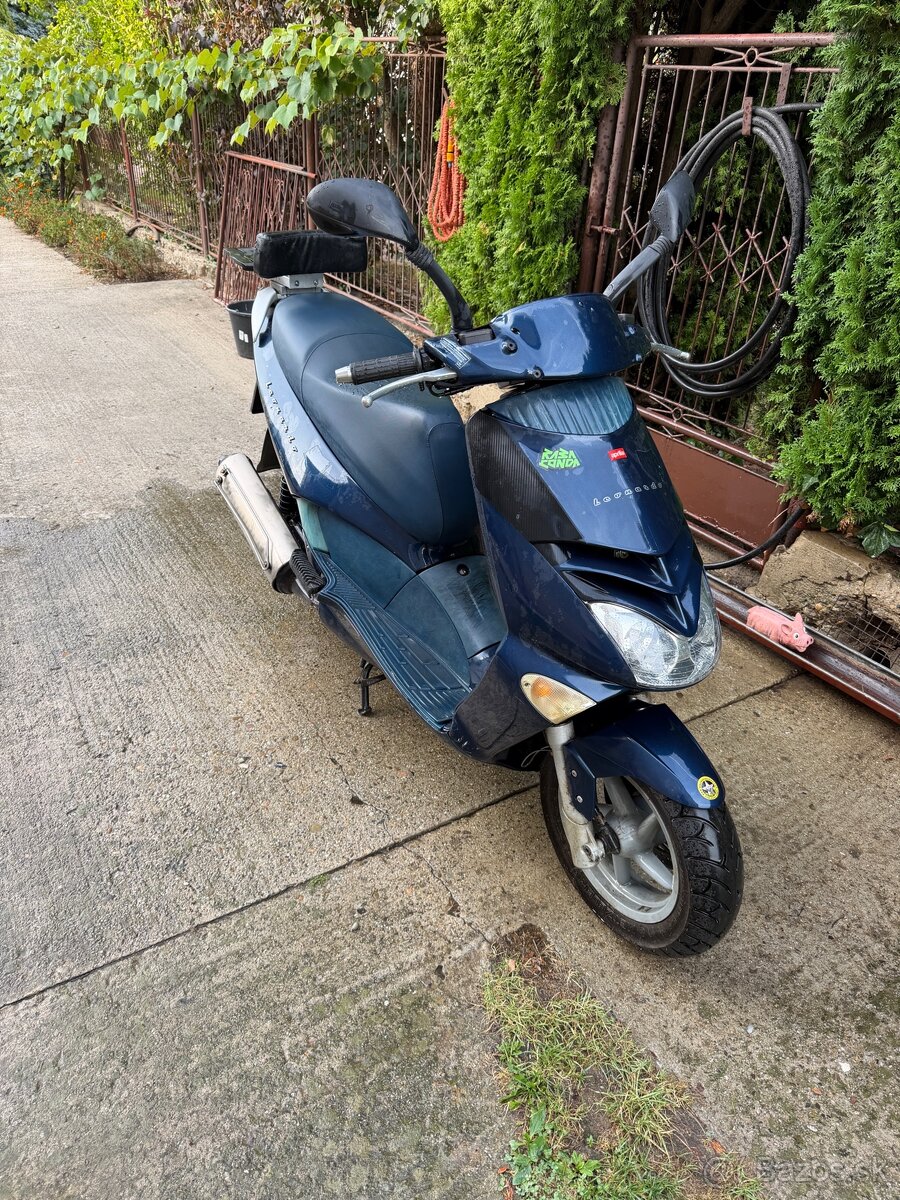 Aprilia Leonardo 250