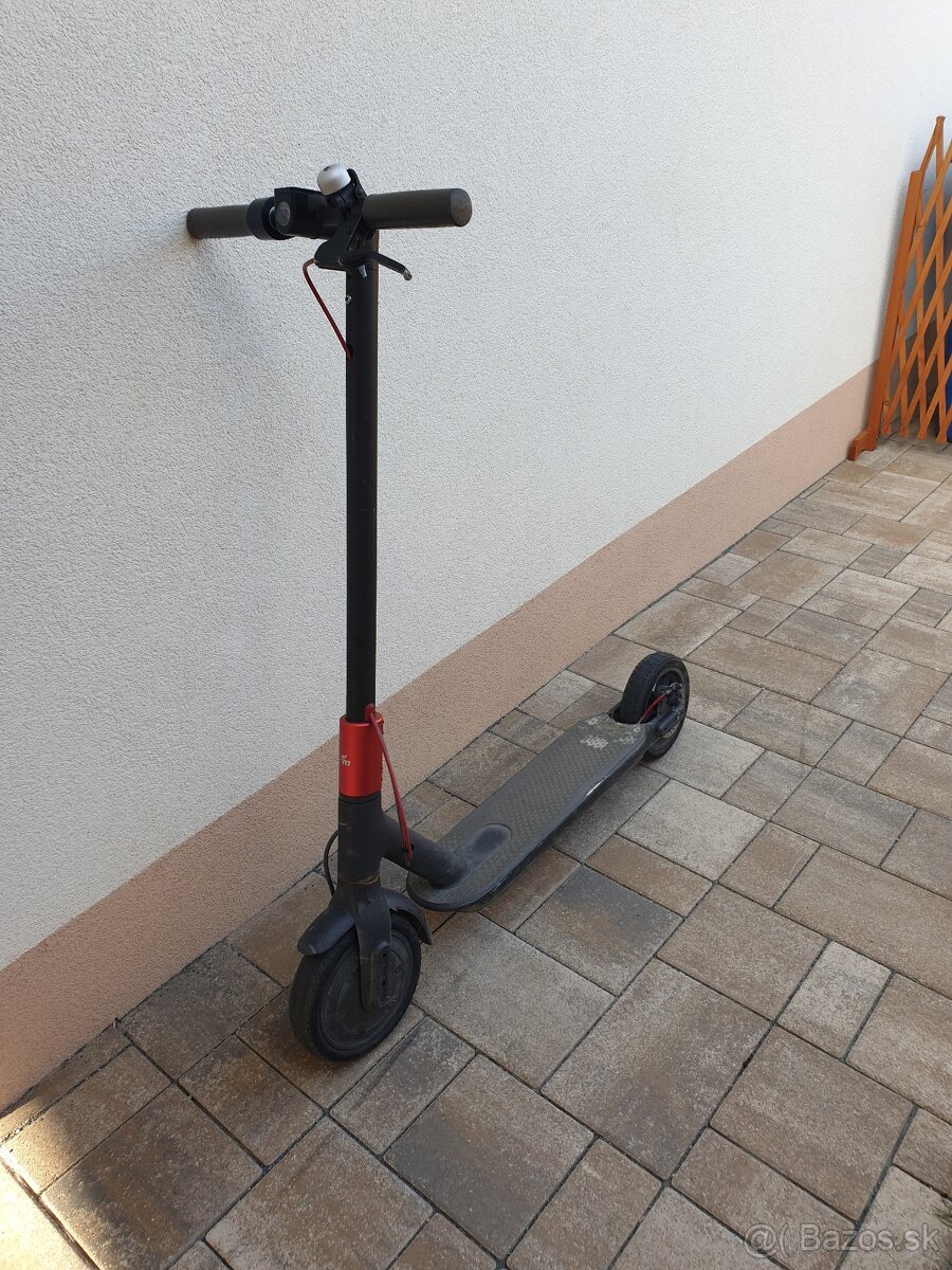 Elektro kolobežka XIAOMI