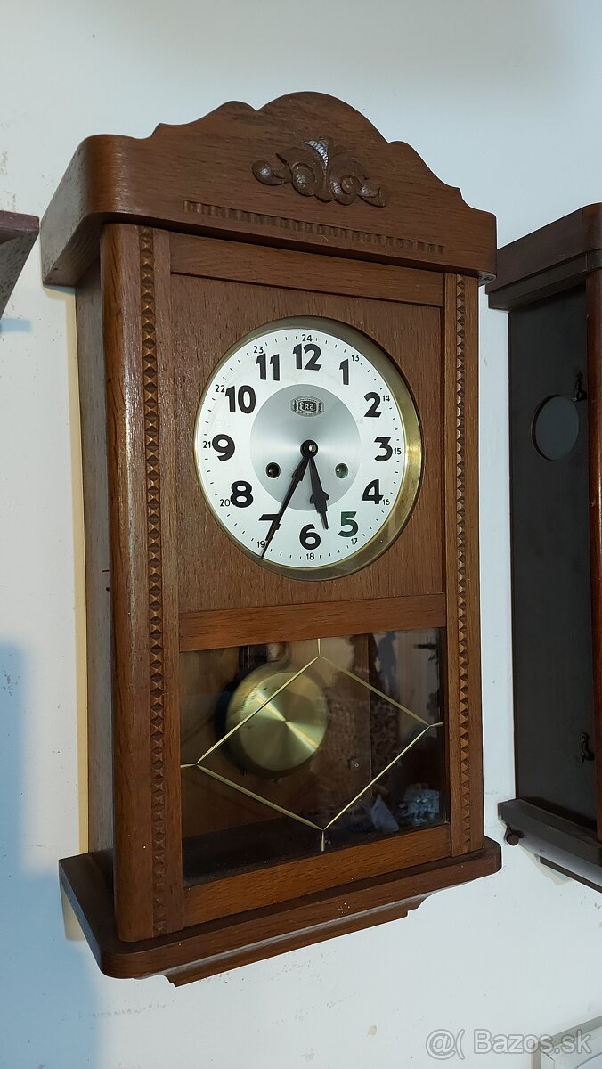 Predám funkčné nástenné hodiny Schwarzwalder EKA polbicie dv