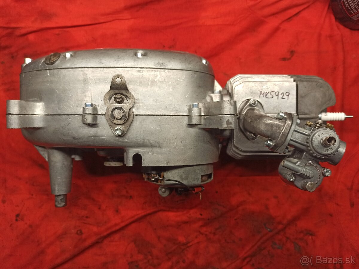 Pionier 20 21 23 05 Jawa 50 mustang
