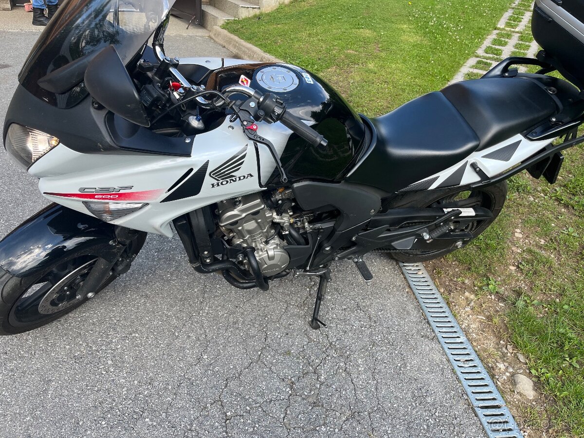 Predam hondu CBF 600