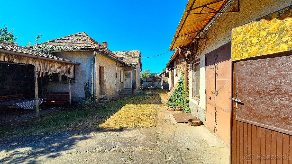 Rodinný dom 1+3 s ústredným kúrením + vedľajšie stavby
