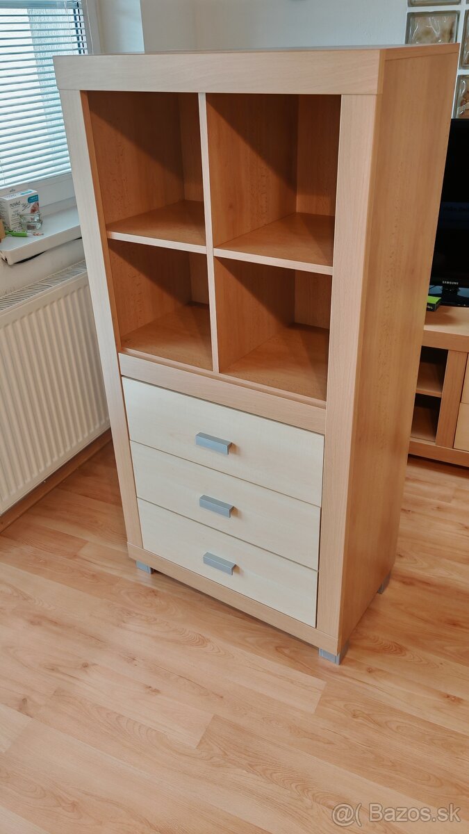 Predám obývačkovú skrinku (komoda)
