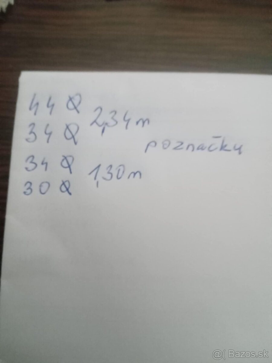 Orechové drevo
