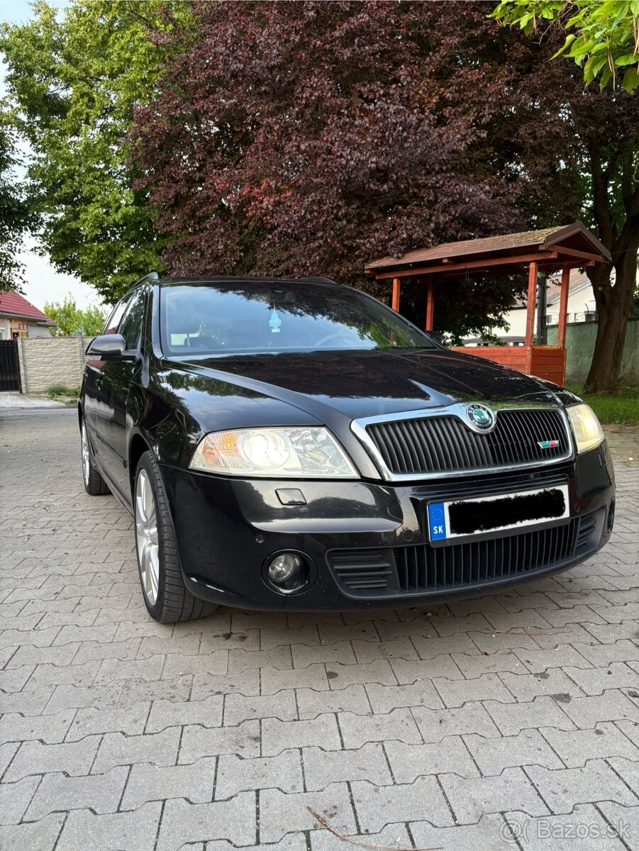 ŠKODA OCTAVIA COMBI RS 2.0TDI