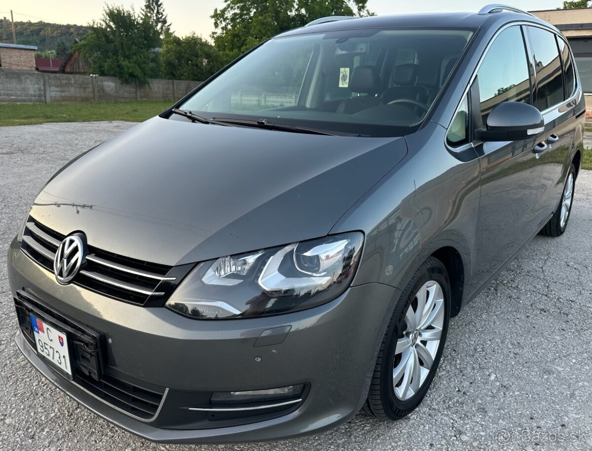Volkswagen Sharan Highline, 2.0 CR 103 kW 7/2011, alcantara