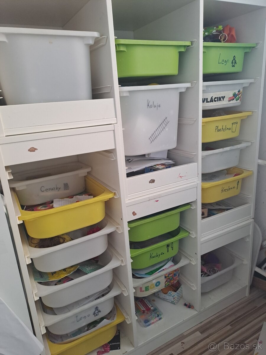 Ikea trofast schodíkový