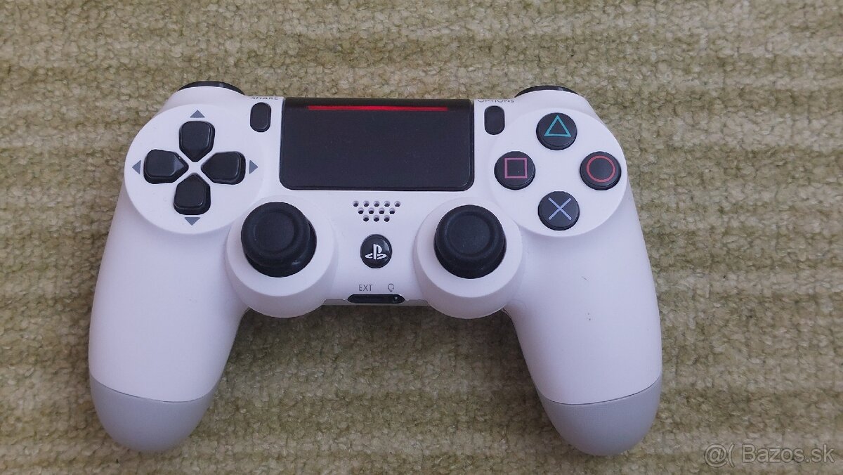 PS4 ovládač fake