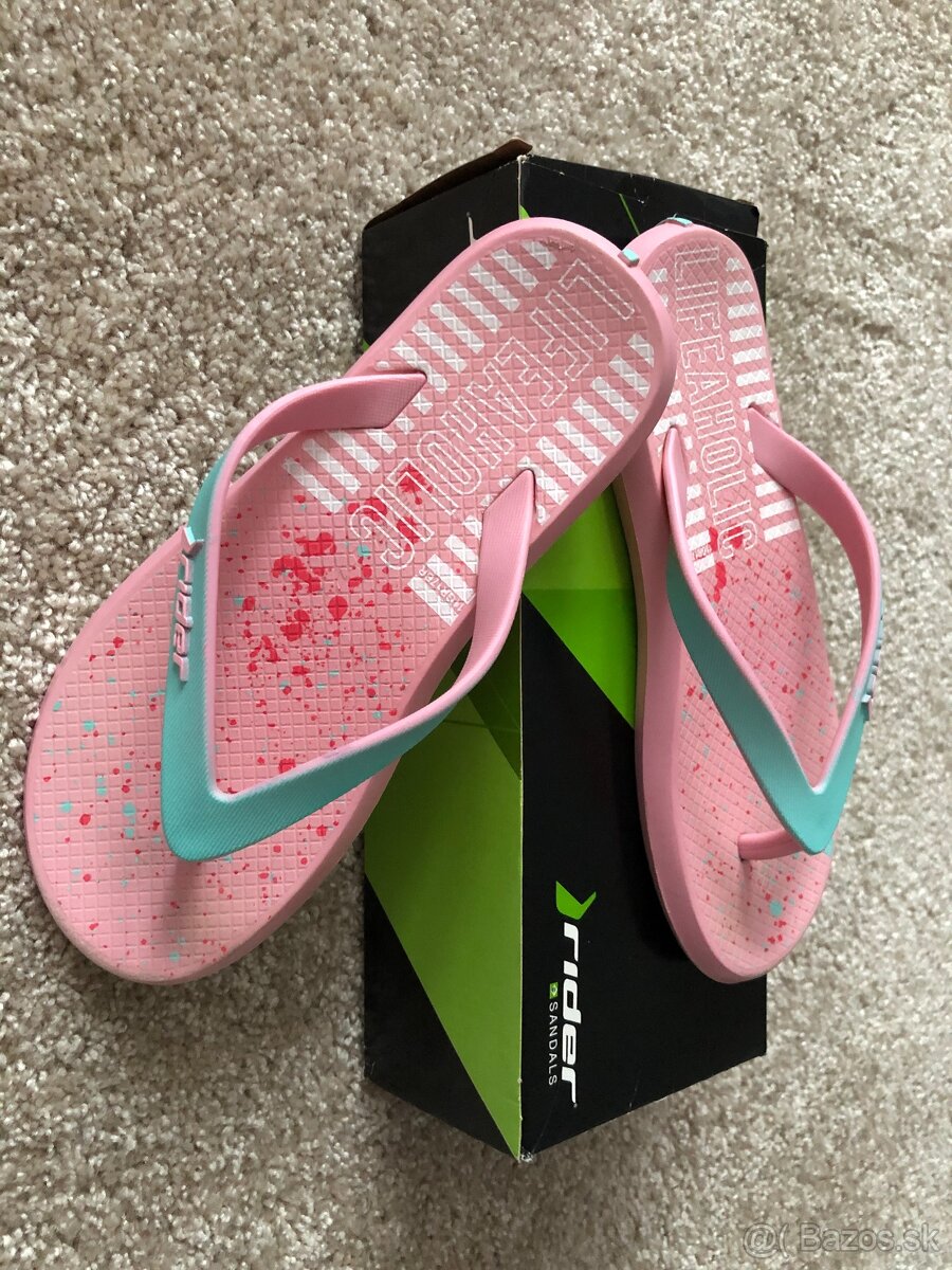 Dievčenské flip-flop, veľkosť 31
