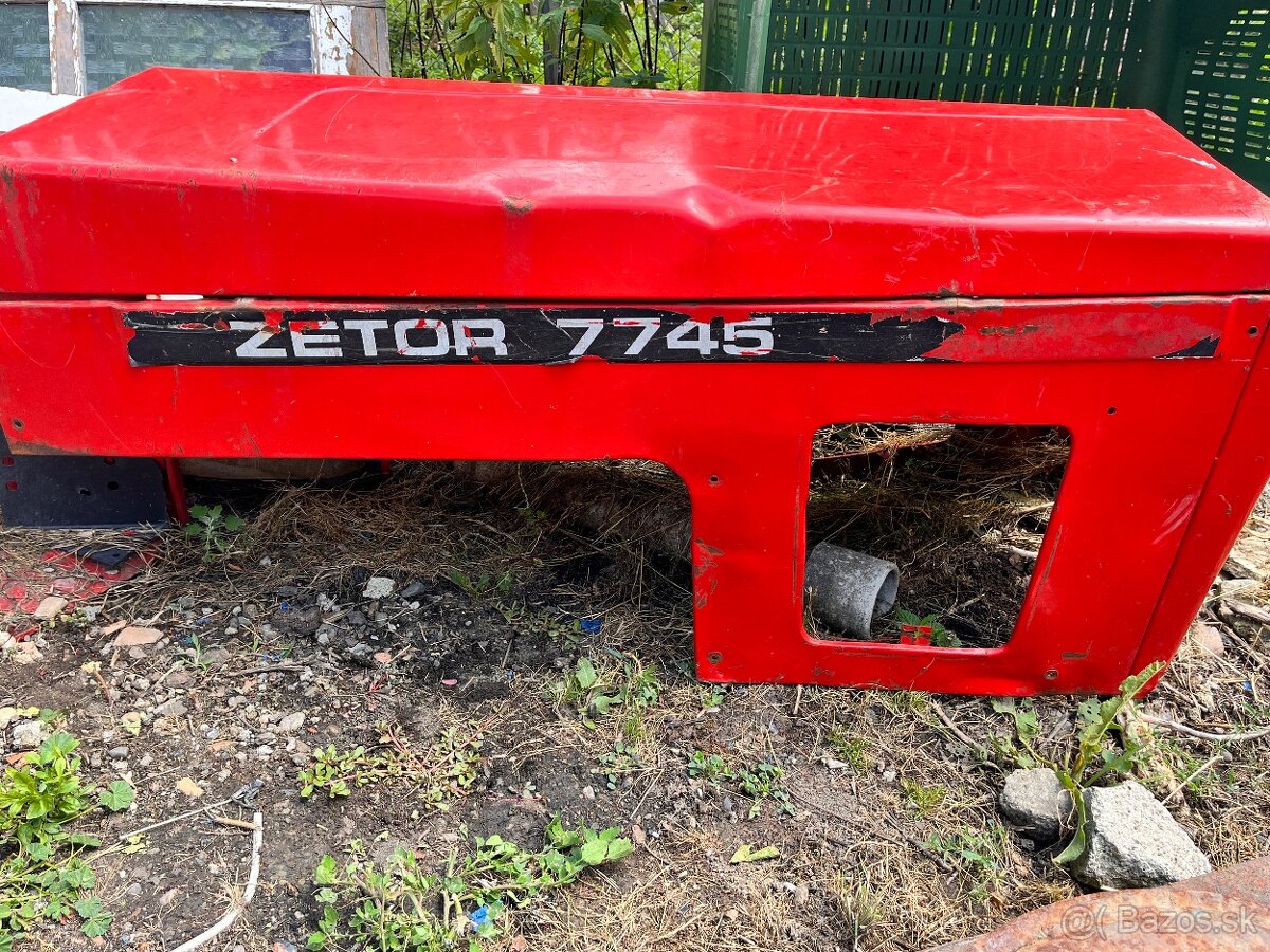 Kapota Zetor