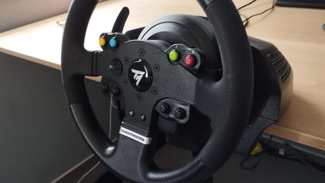 Herny volant THRUSTMASTER TMX Force Feedback