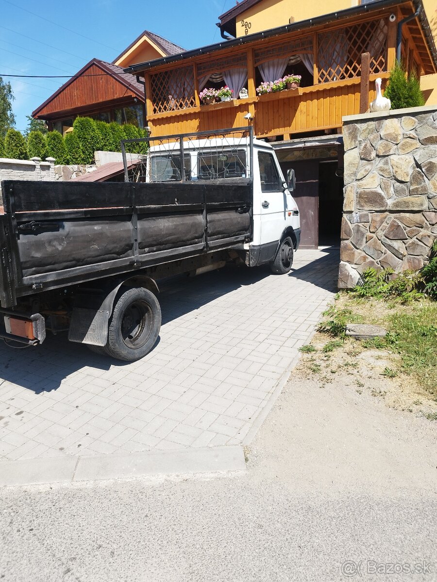 Predám