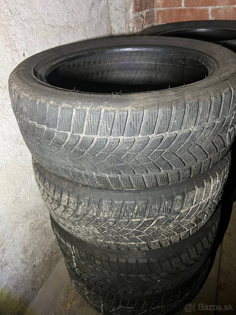 205/50 R17