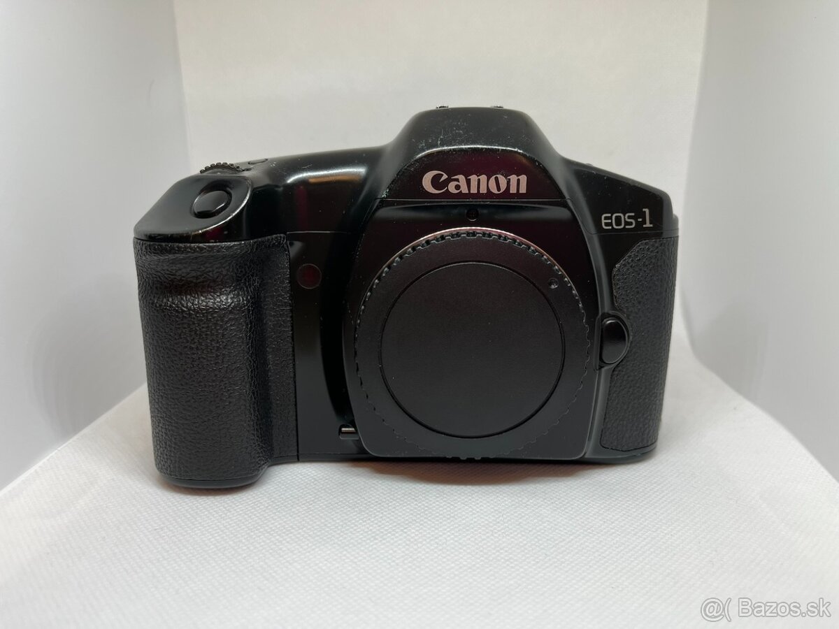 Canon EOS 1