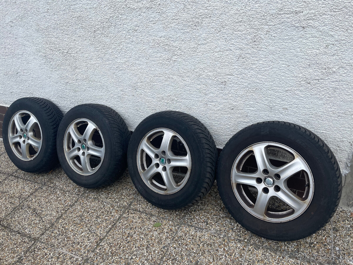 Elektróny 5x100 s pneumatikami 195/65 R15 zo Škody Octavie I