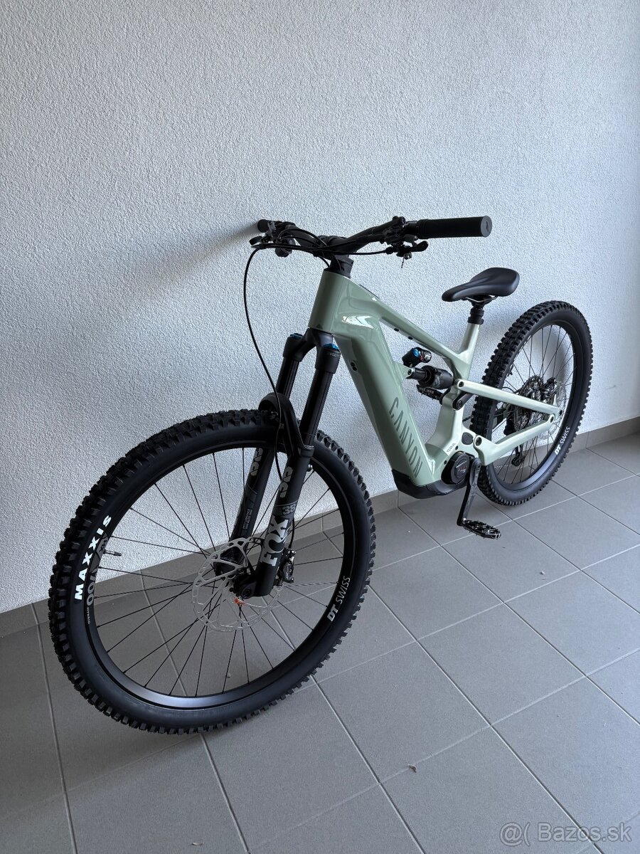 Canyon strive on cfr 27,5”/29” mix veľkosť M
