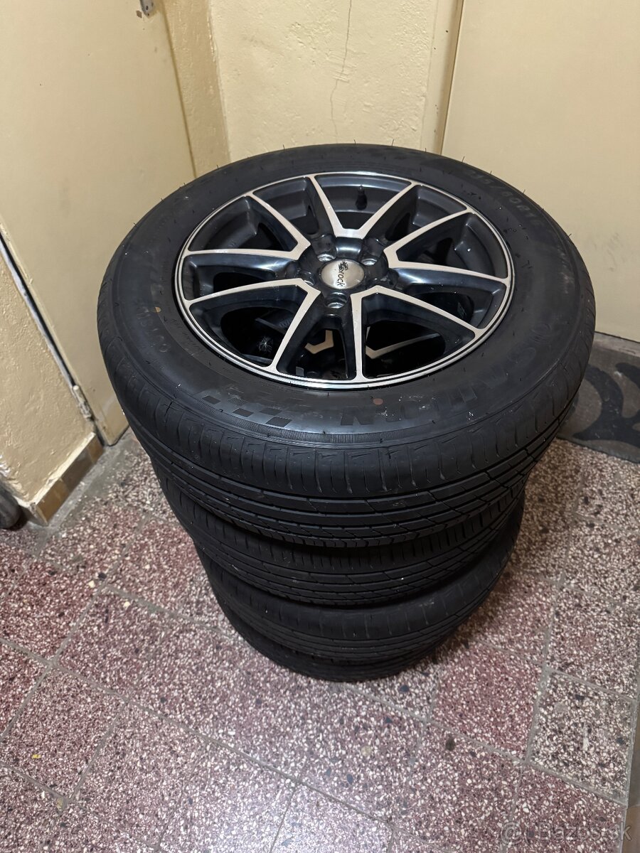 215/60 R16