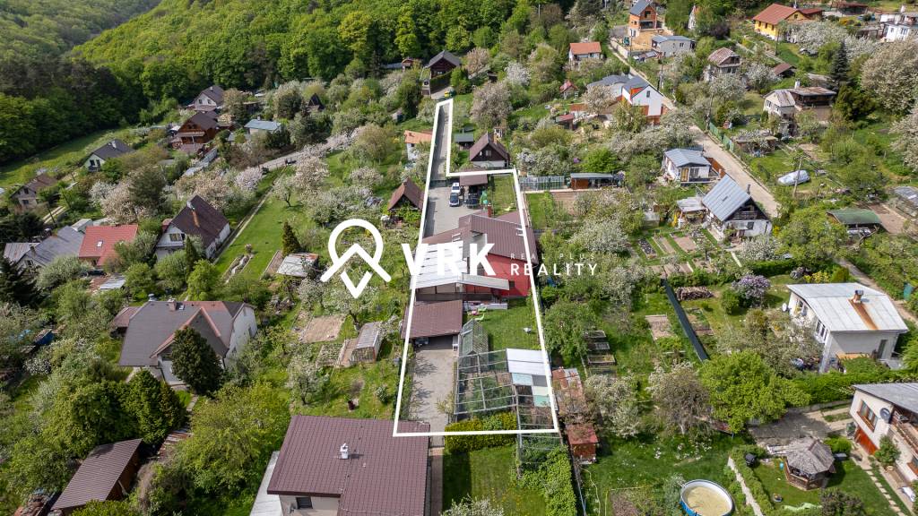 RODINNÝ DOM, ČERMEĽ