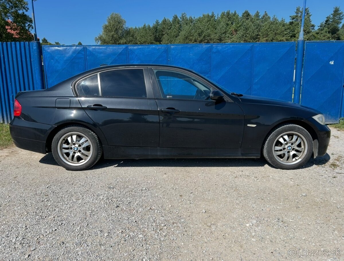 BMW 320D E90