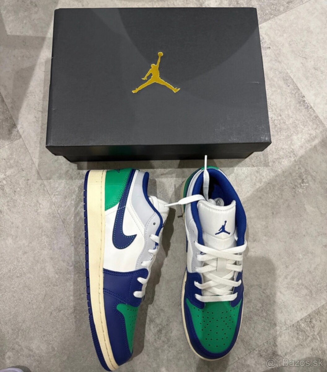 Air Jordan 1 Low