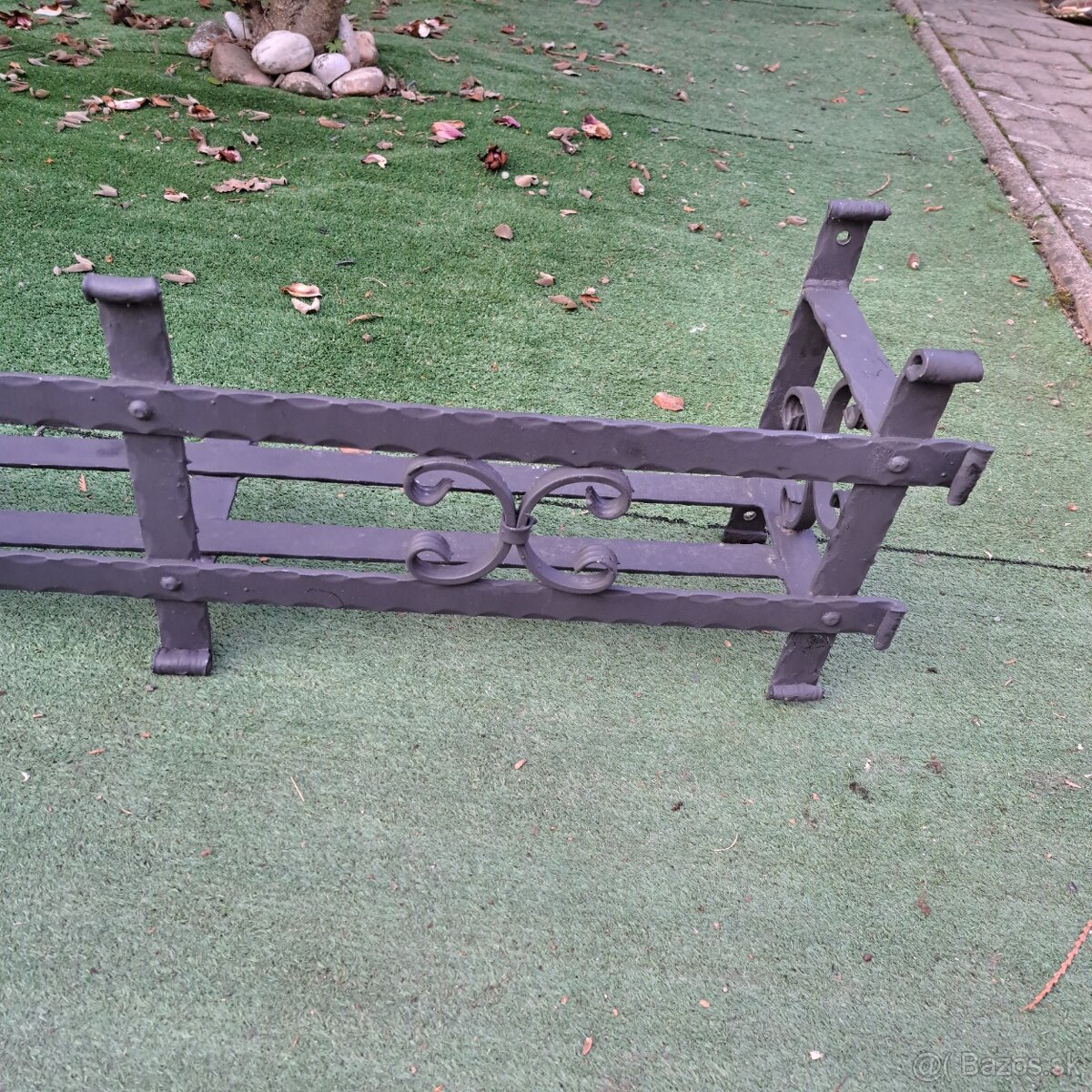 Držiak na kvety