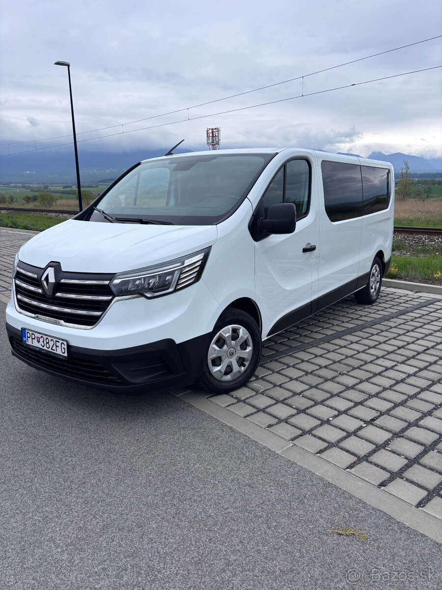 Renault Trafic combi Minibus L2 Cool blue 2.0 dCi