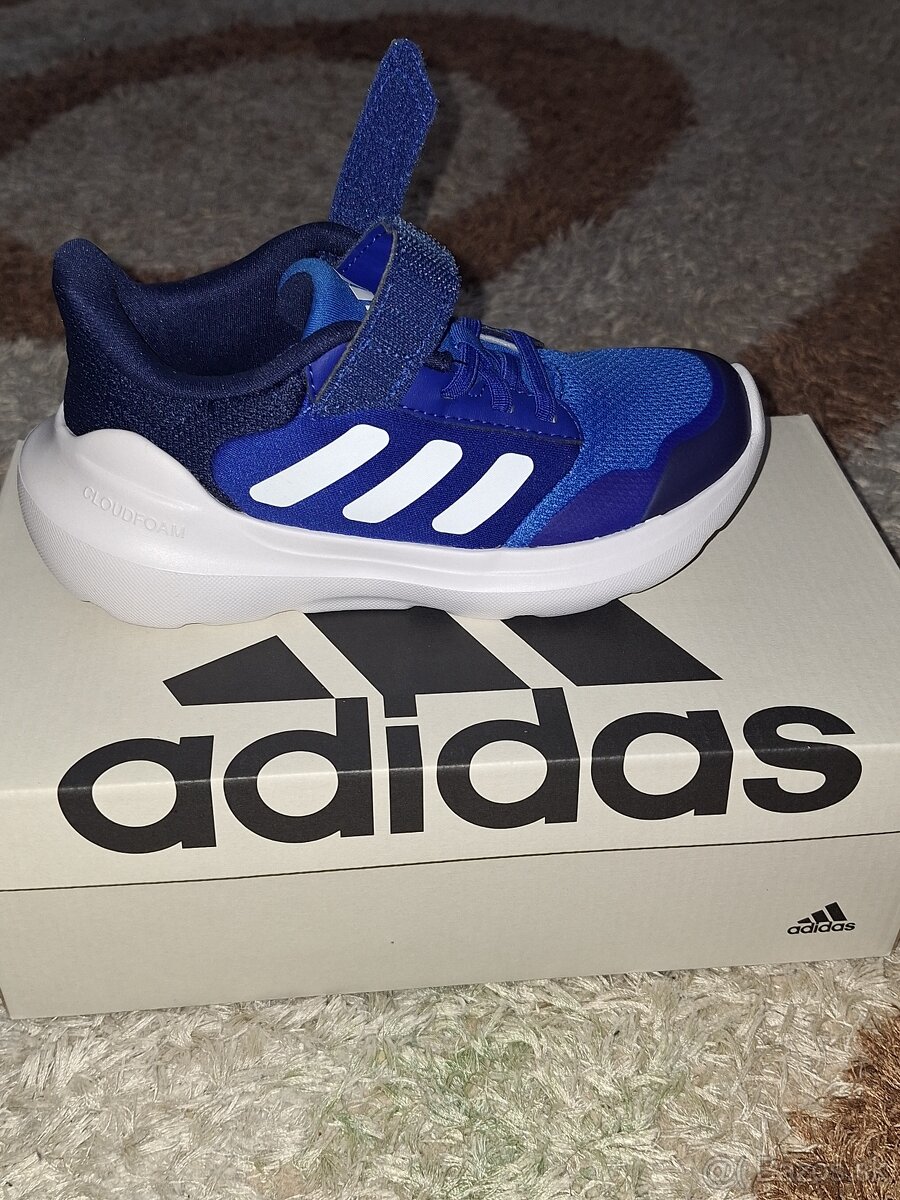 Tenisky adidas