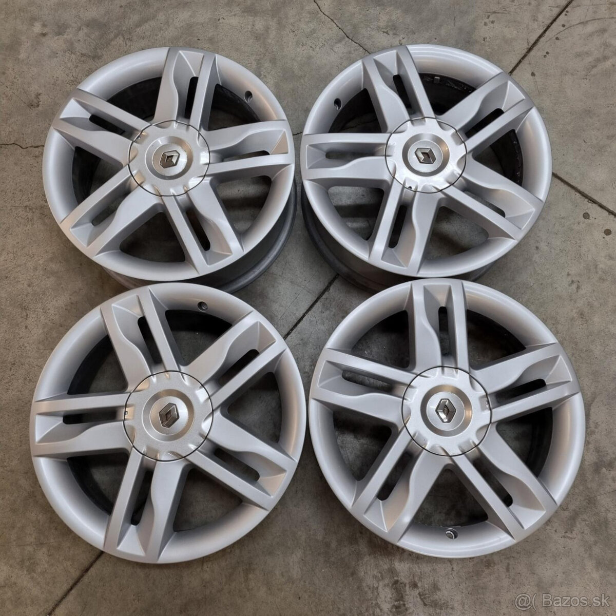 Hliníkové RENAULT disky 4x100 R17 6,5J ET40