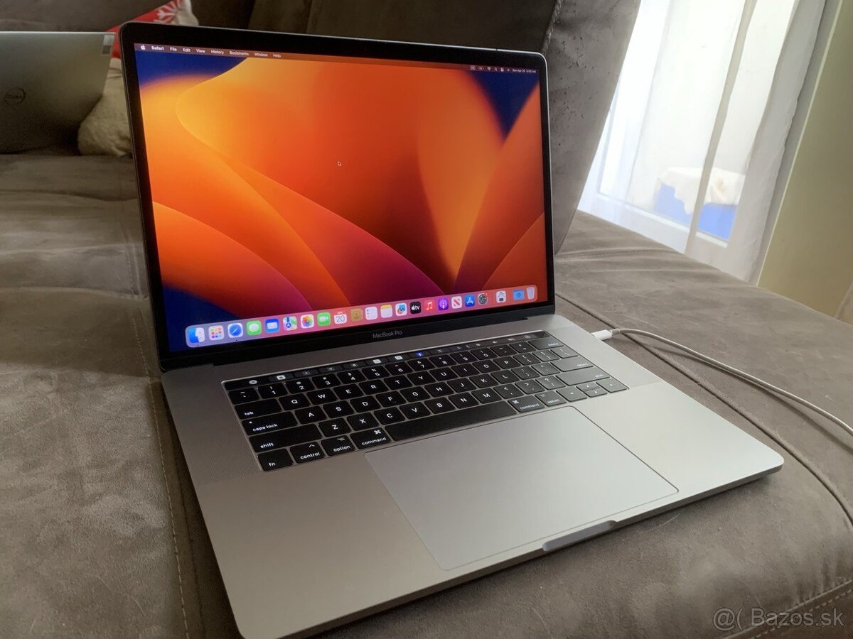 MacBook Pro 15" 2017 Space Gray