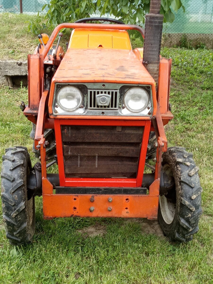 Predám Hinomoto s čelným nakladacom