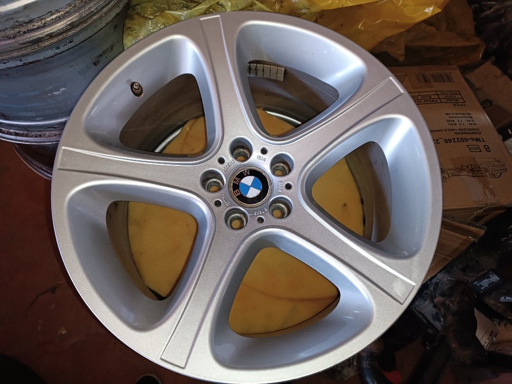 BMW X5 e53 Alu R20 IS 4.6i