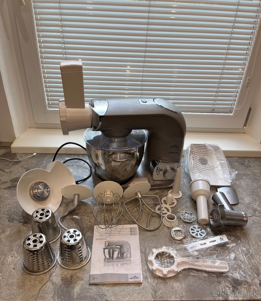 ETA Gratus 0028 Exclusive kuchynský robot