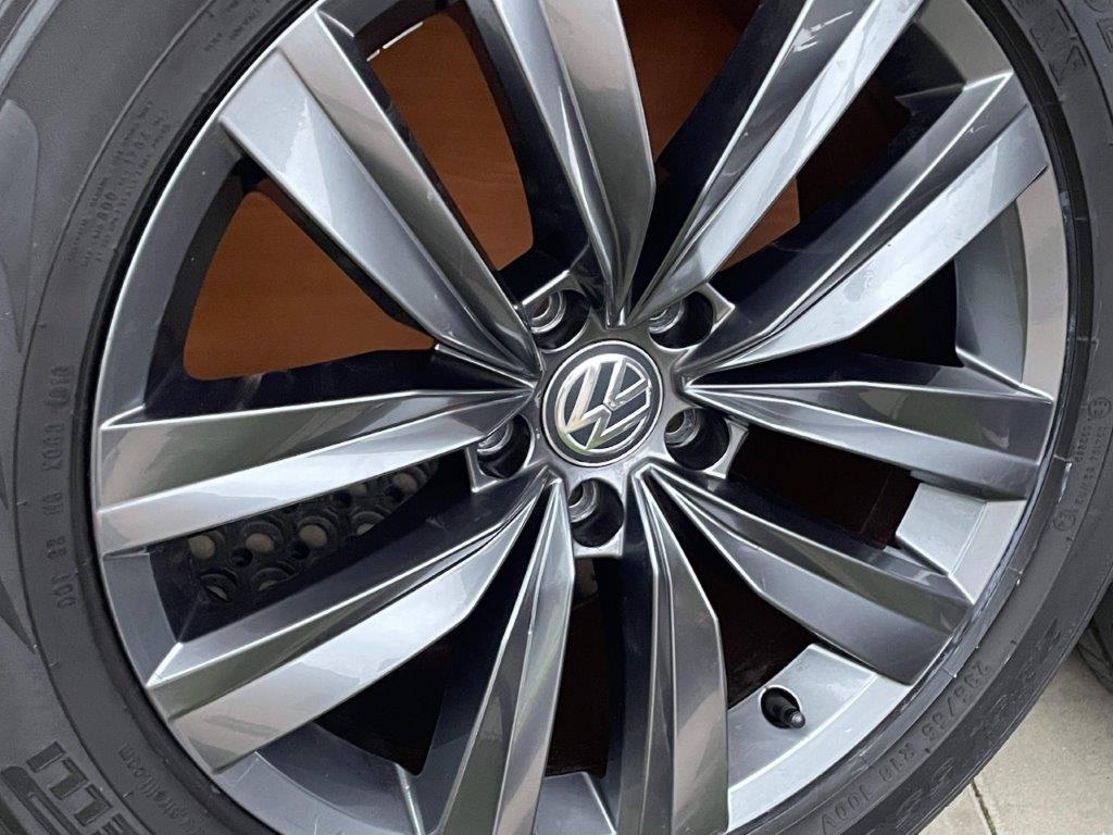 ALMERE R-LINE VW TIGUAN 5x112 8 x18 ET 40 235 55 R18 Letné