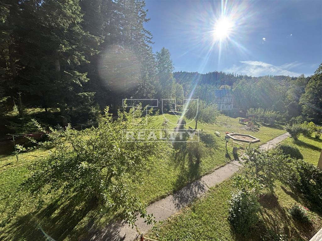 Na predaj – vkusne zrekonštruovaný 3-izbový byt, Poprad...