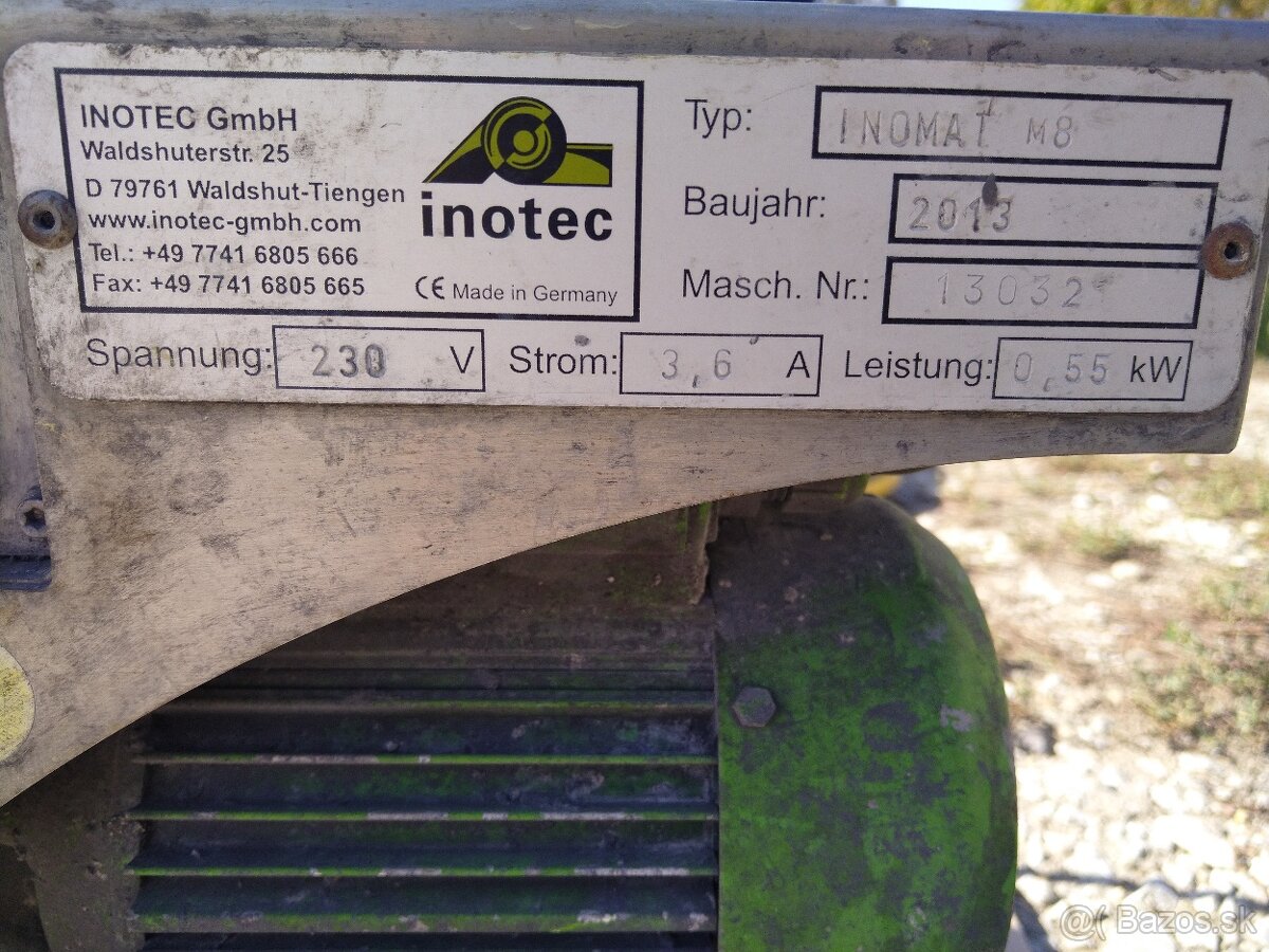 Viac účelový stroj.Inomat M8