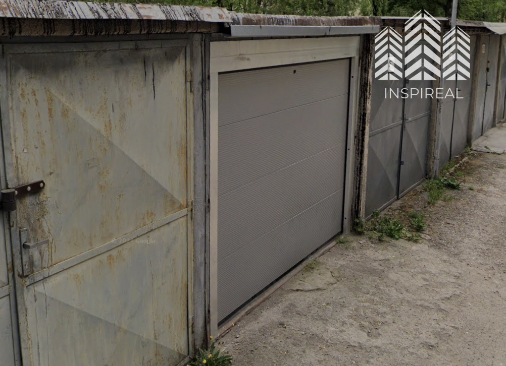 Garáž na predaj (bez pozemku) 18m², Čárskeho, Košice - Sever