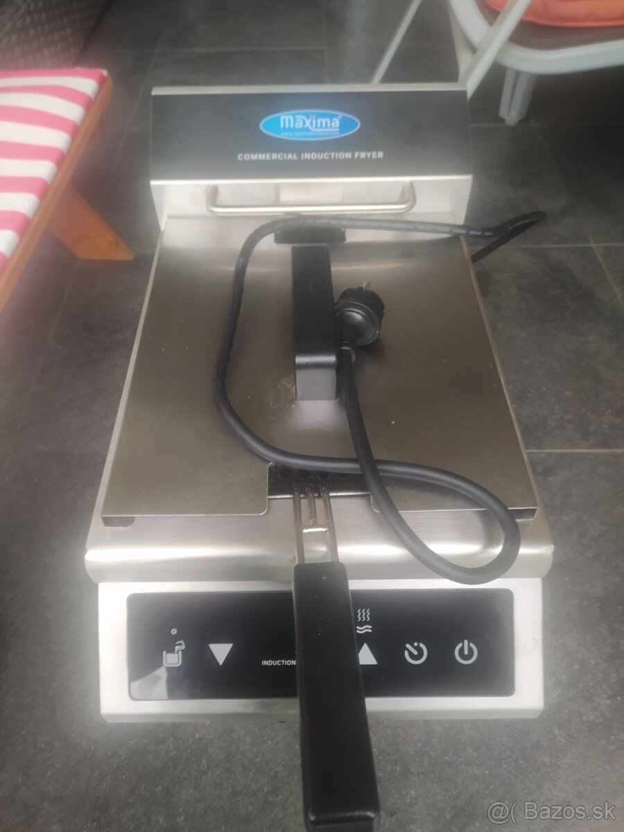 Profesionálna fritéza Maxima 8L, 3500W - výborný stav