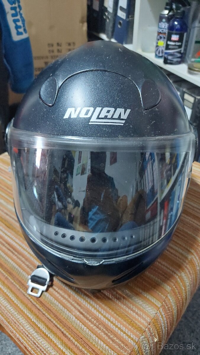 Moto prilba NOLAN GENESIS