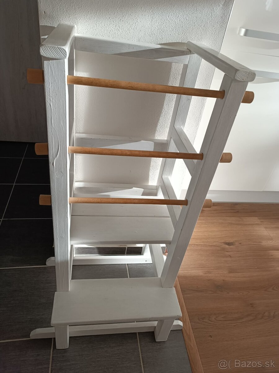 Rastúca veža pre deti