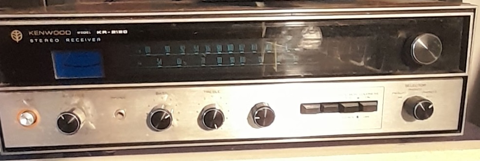 KENWOOD KR-2120-retro receiver v perfektnom stave