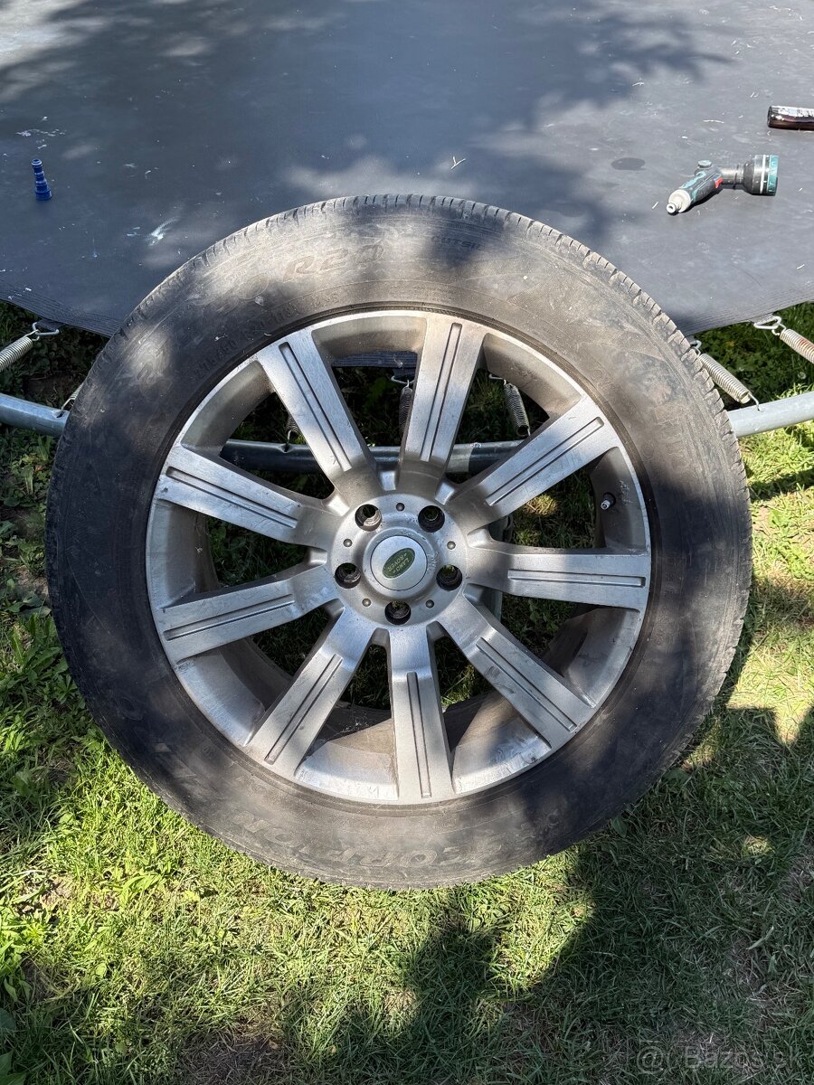 Range Rover 5x120 R20 275/50