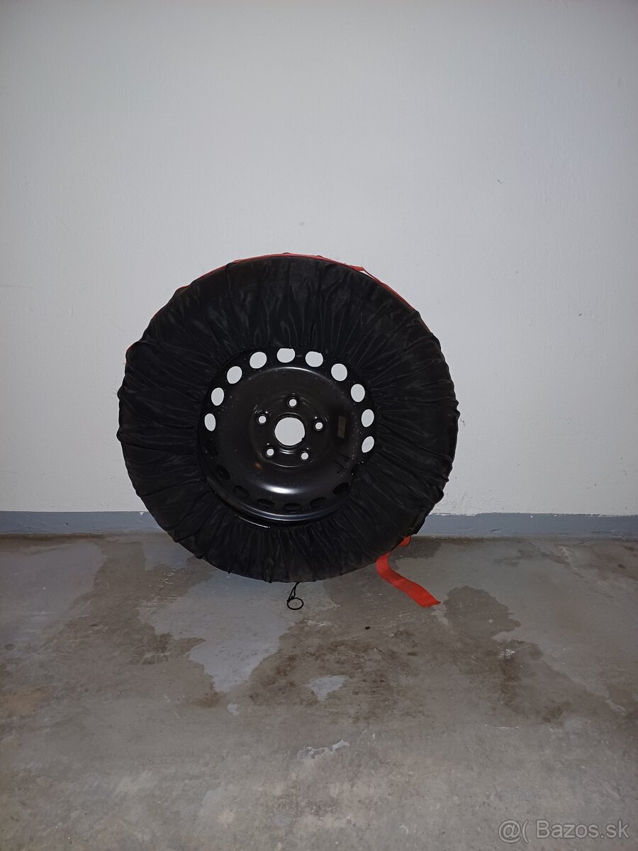 Zimné pneumatiky na diskoch