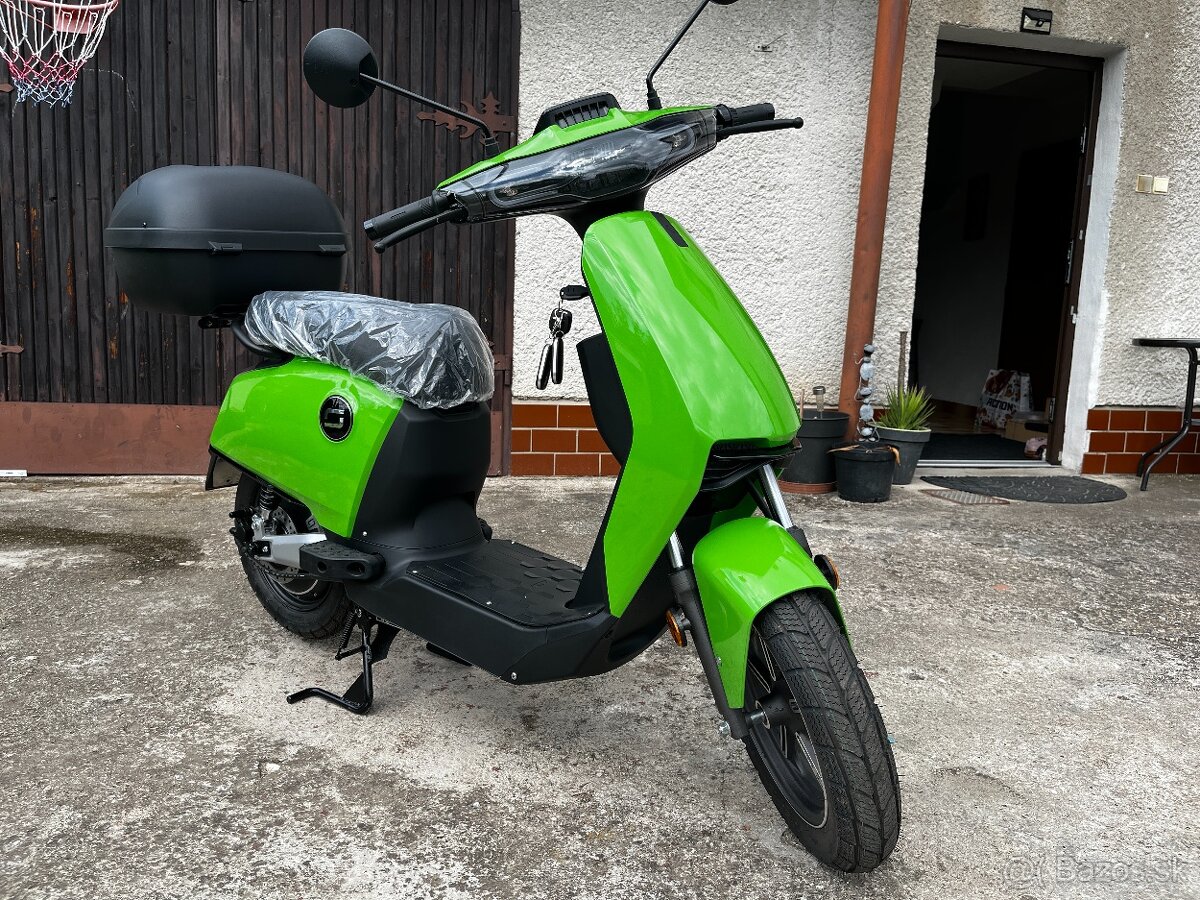 Vmoto Super Soco CUx 0,48€/100km - zľava 50%
