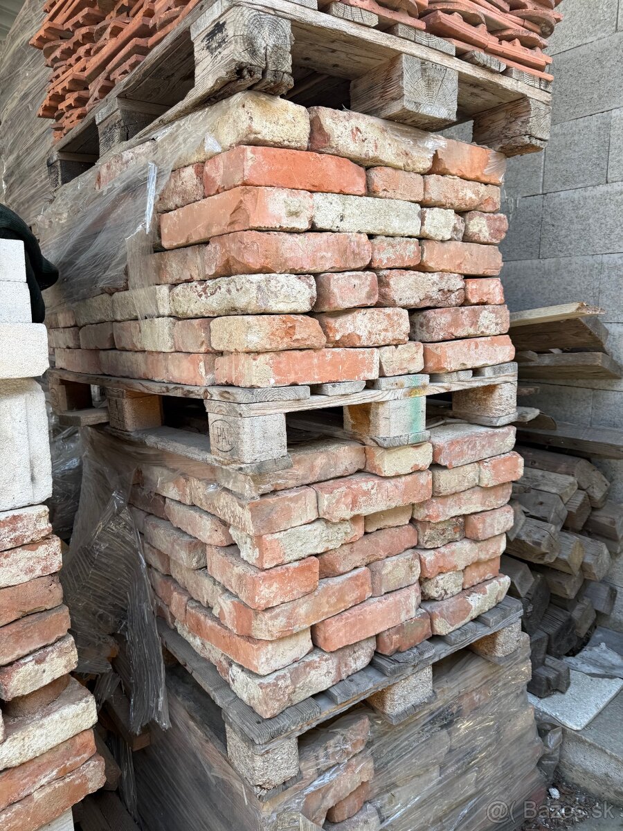 Staré tehly