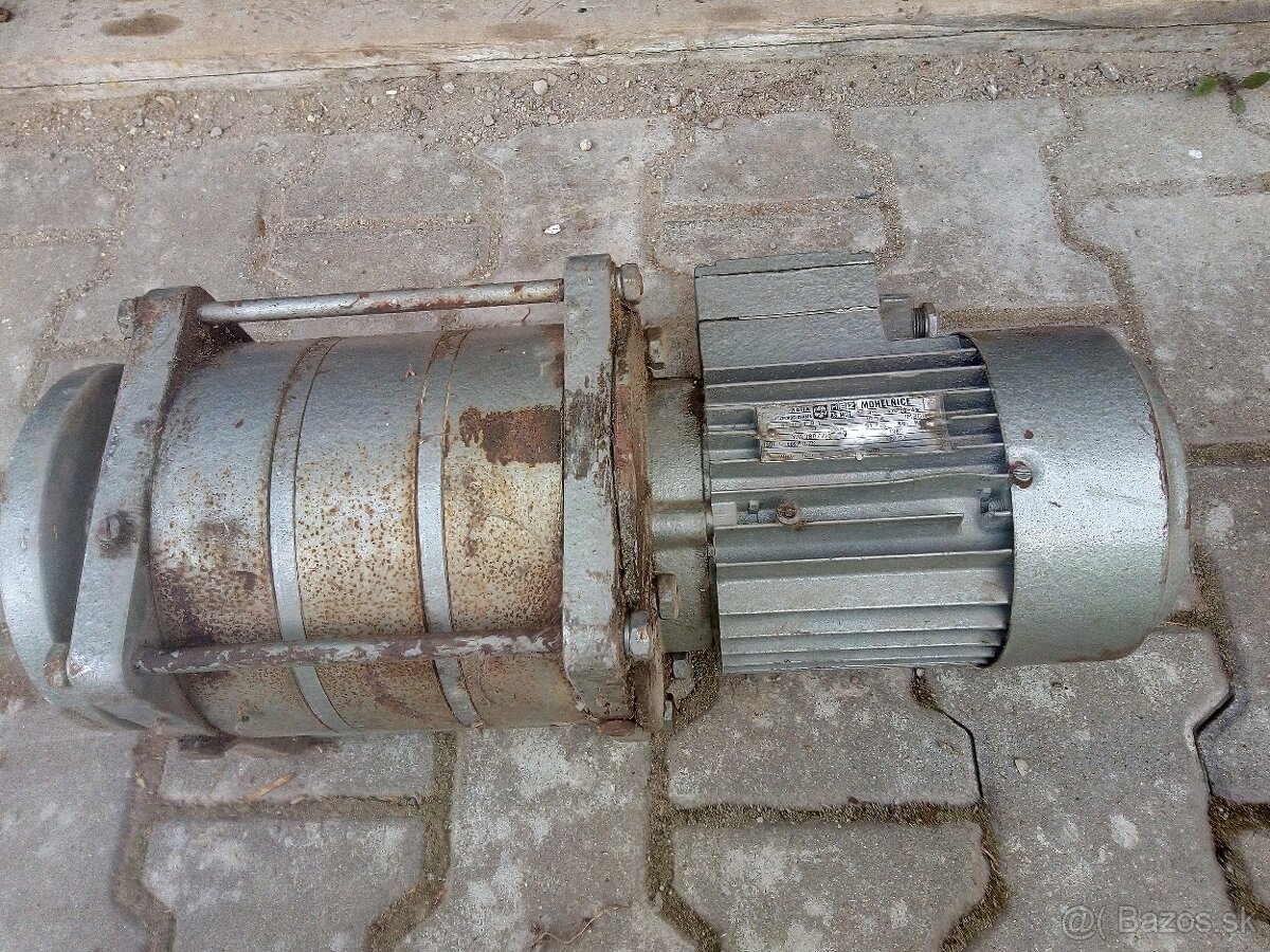Elektro motor s prevodovkou
