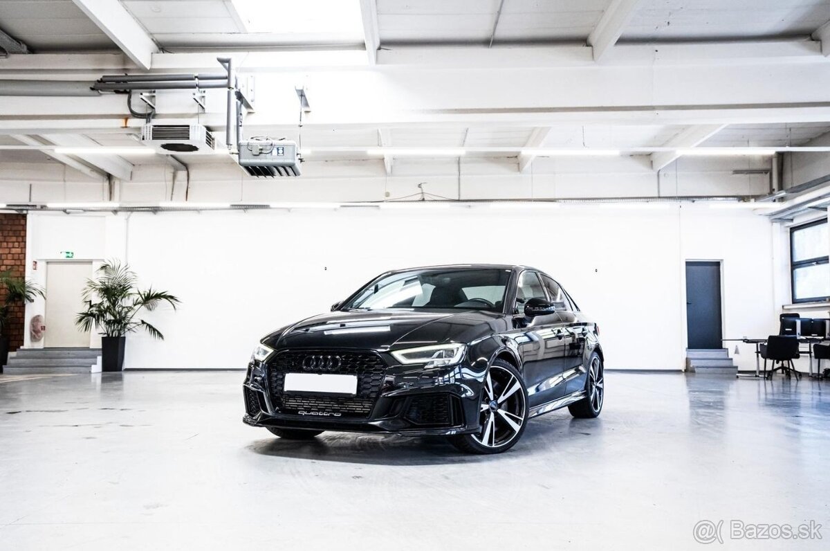 Audi RS3 Limo