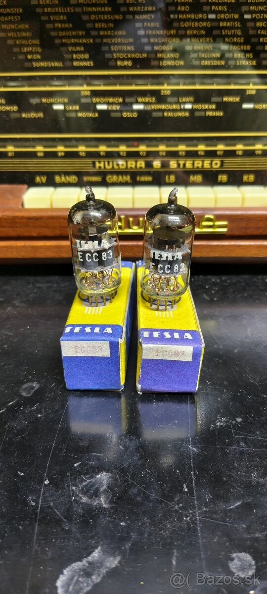 Tesla ECC83